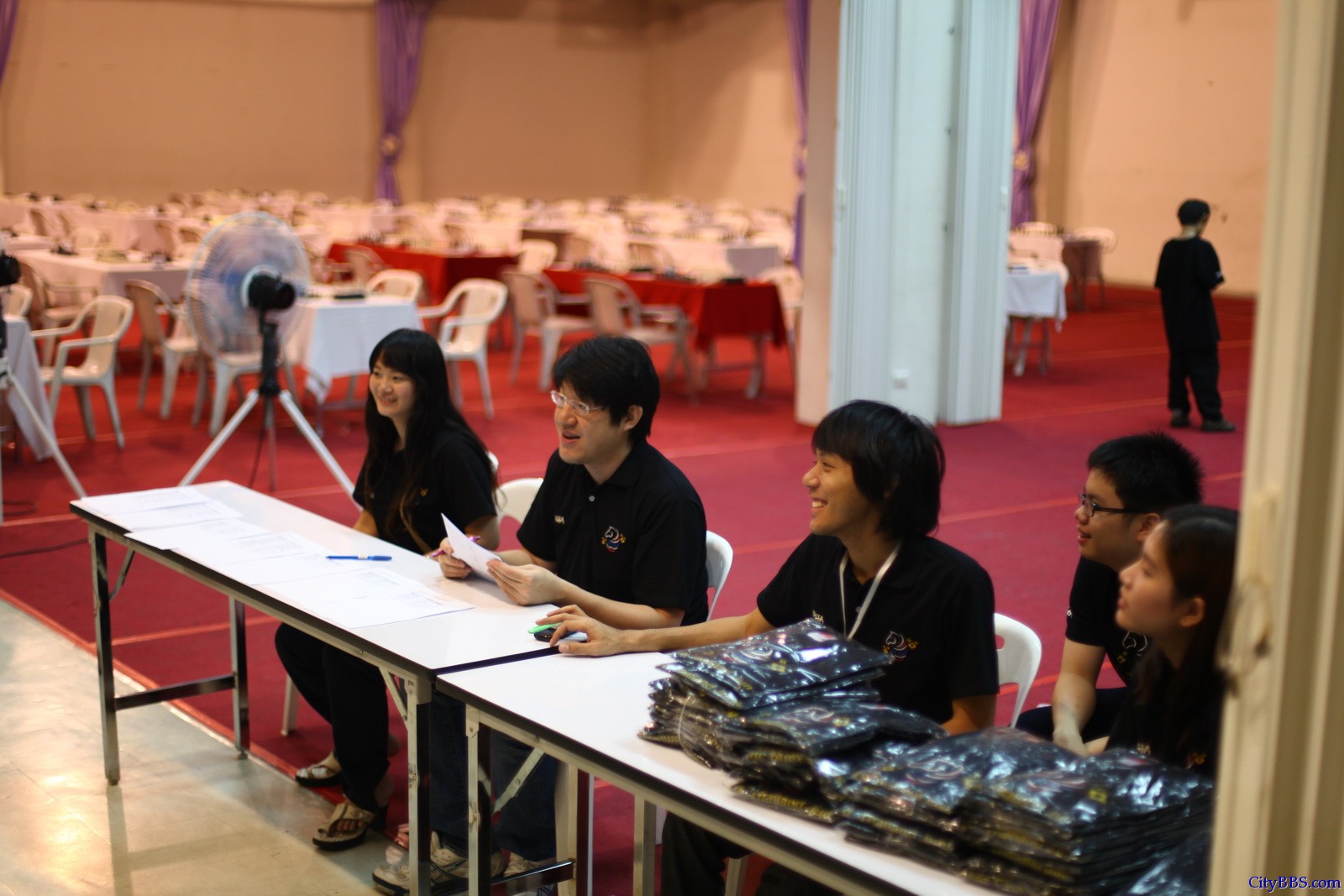 2013年10月16日至20日,第八届泰国少年国际象棋比赛在清迈市举行,有包括来自曼谷等府的众多少年国际象棋高 ... 2013年10月16日至20日,第八届泰国少年国际象棋比赛在清迈市举行,有包括来自曼谷等府的众多少年国际象棋高 ...